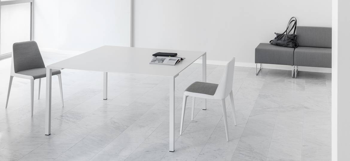 Table de collectivité Togo