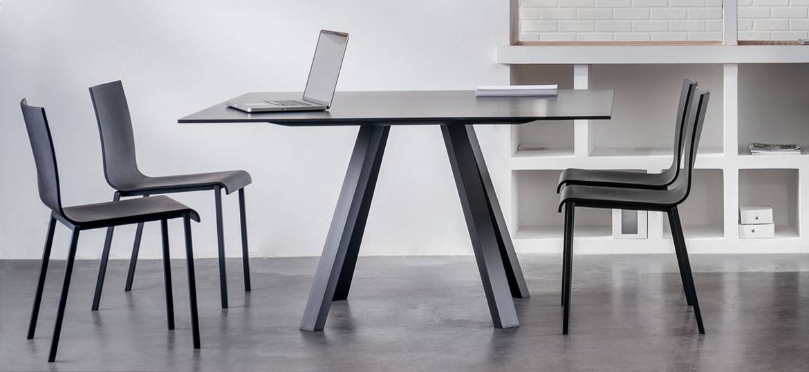 Table de réunion avec plateau rectangulaire design pour 8 personnes Arki – Image 2