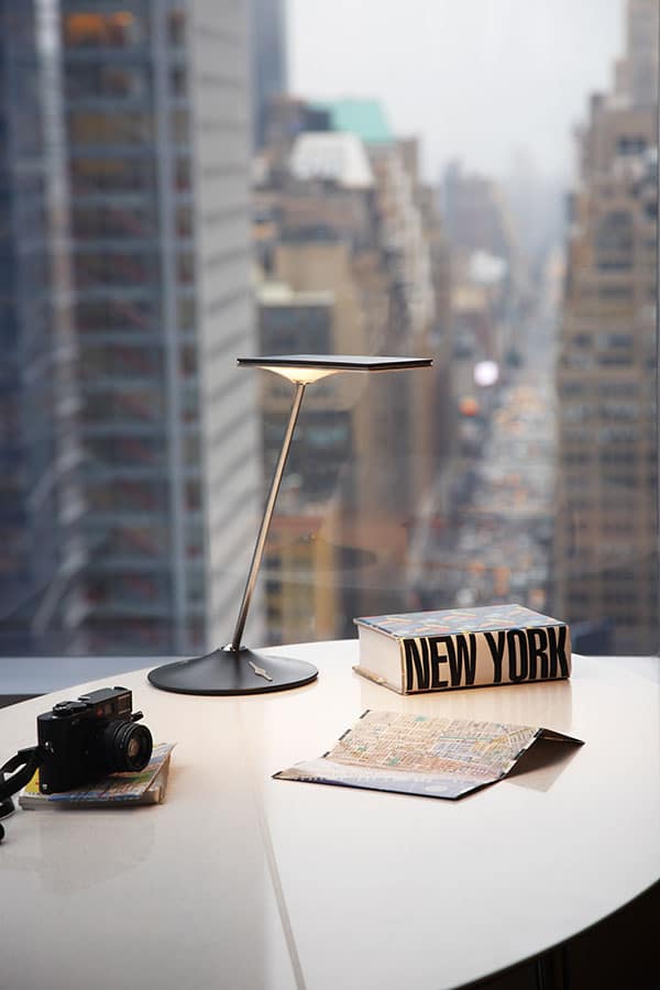 Lampe de table LED avec variateur d’éclairage Horizon