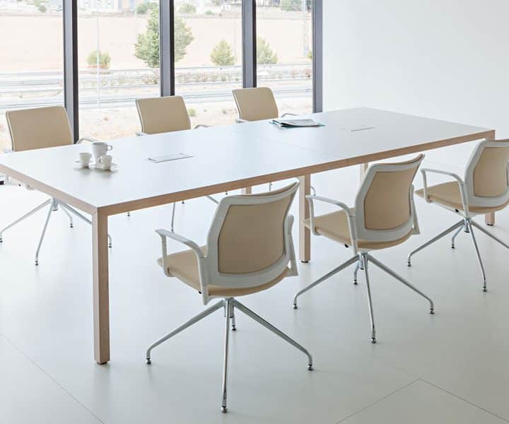Table de réunion fixe PRISMA