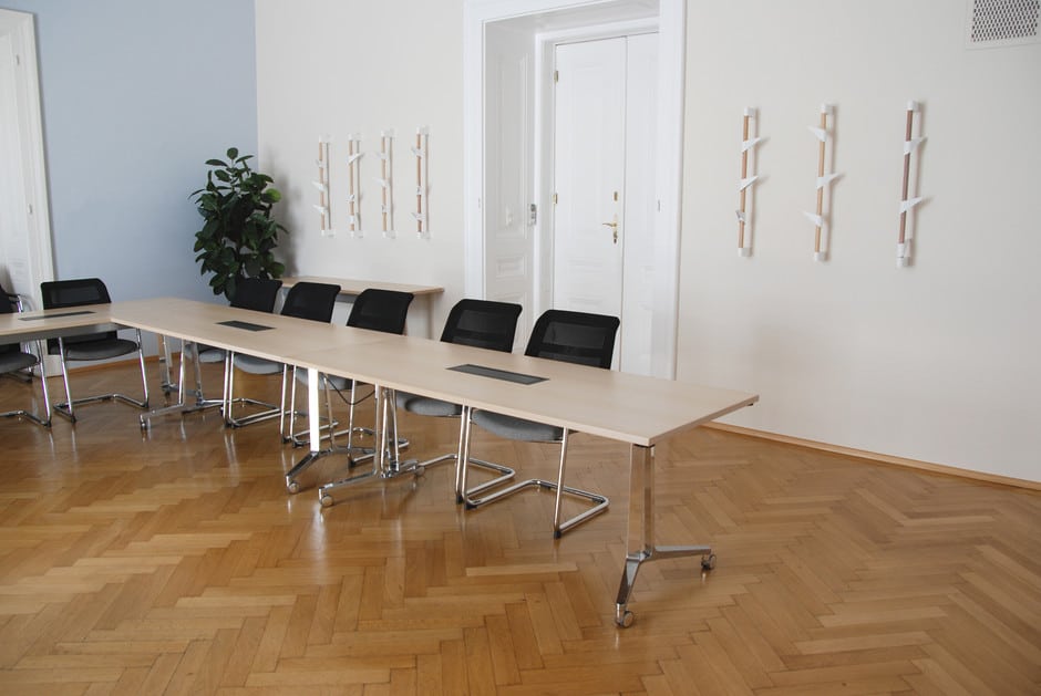 Table de réunion pliante avec piétement à roulettes Skill – Image 2
