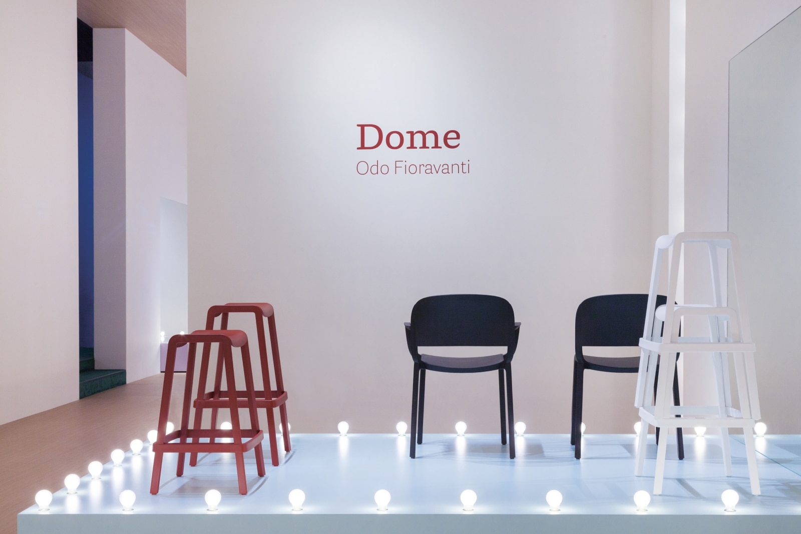 chaise empilable recyclée dome